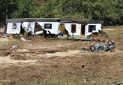 Hurricane Helene Aftermath : North Carolina : Personal Photo Projects : Photos : Richard Moore : Photographer